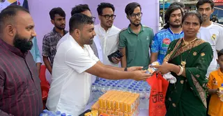 দুর্গাপূজা উপলক্ষে রাজশাহী মহানগর ছাত্রদলের হেল্প ডেস্ক উদ্বোধন